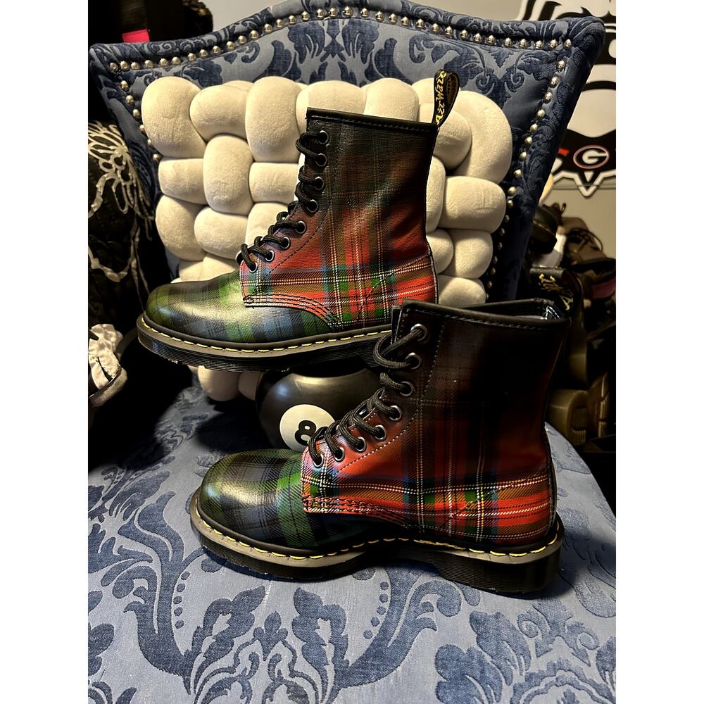 Dr Martens 1460 Tartan Red Green size 7/EU 38 - Picture 2 of 6